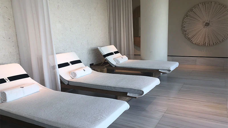 Four Seasons Athens