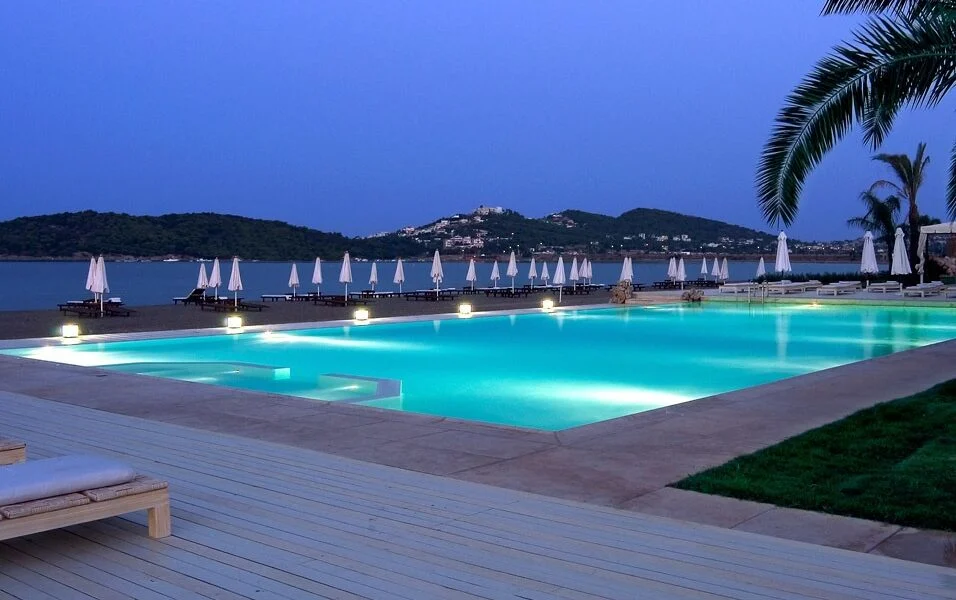 Plaza Resort